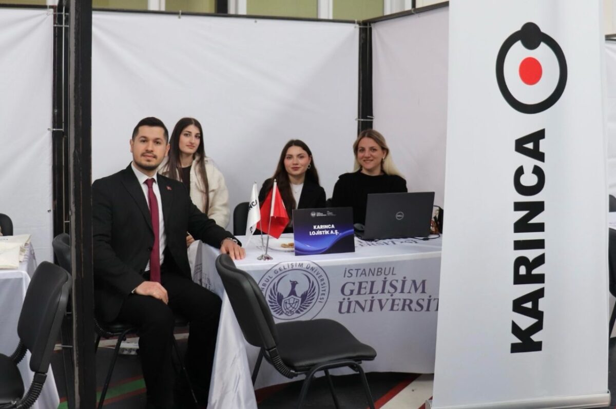 KARINCA Lojistik üniversite öğrencileriyle kariyer buluşması